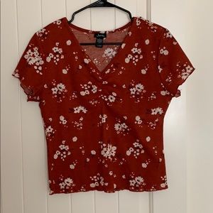 Justify-v neck top